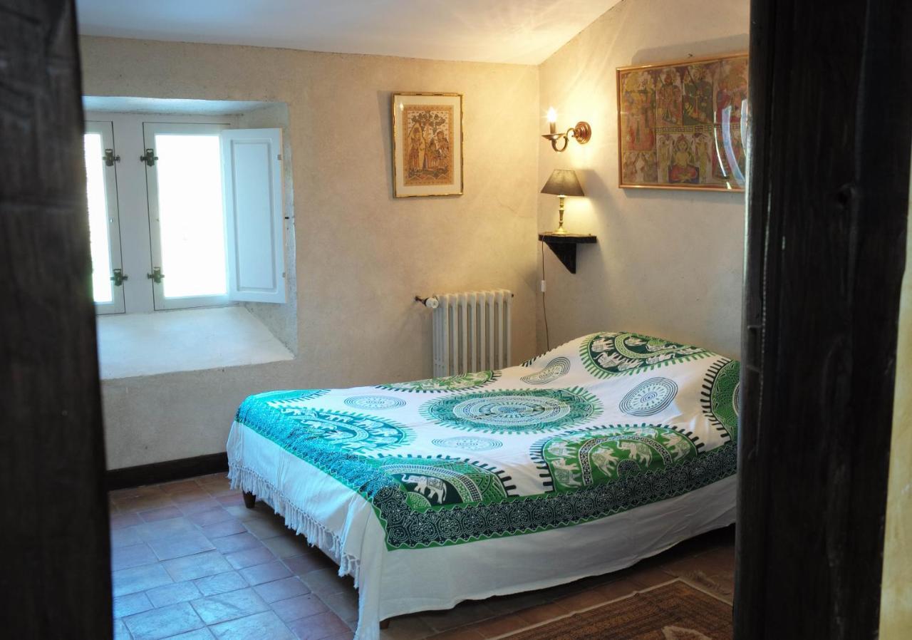 Logis De La Robliniere Bed and Breakfast Landevieille Εξωτερικό φωτογραφία